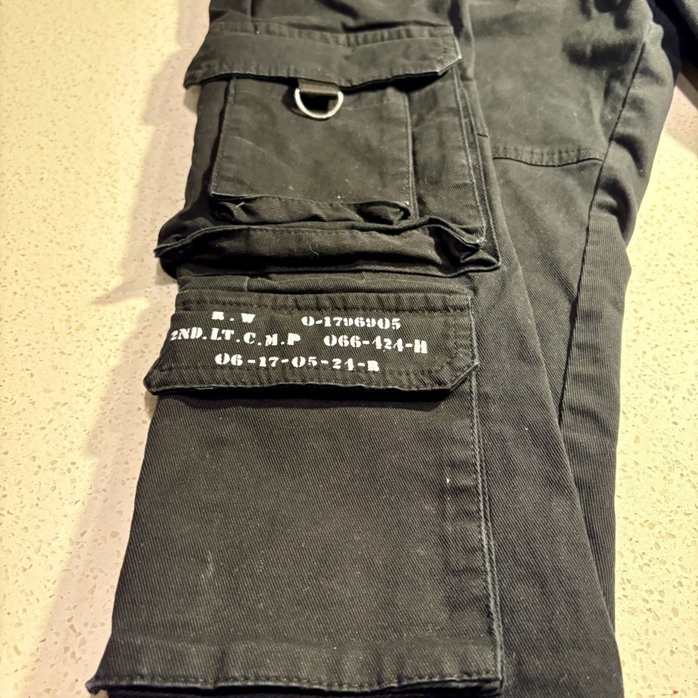 Maniere De Voir Black Cargo Jogger Pants Size Medium - Picture 4 of 6